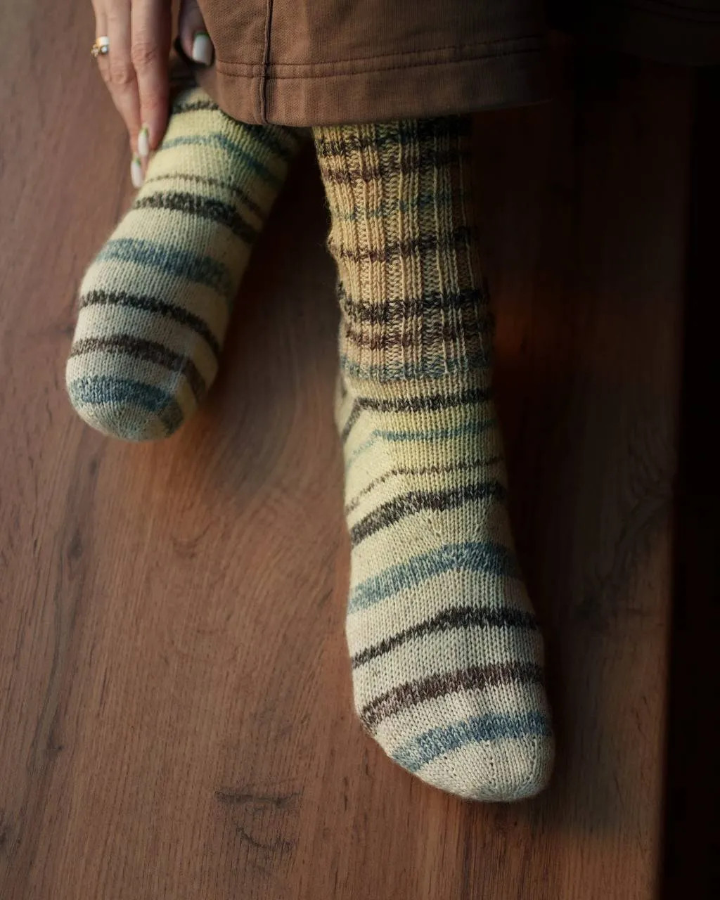 Описание носки от мыска спицами